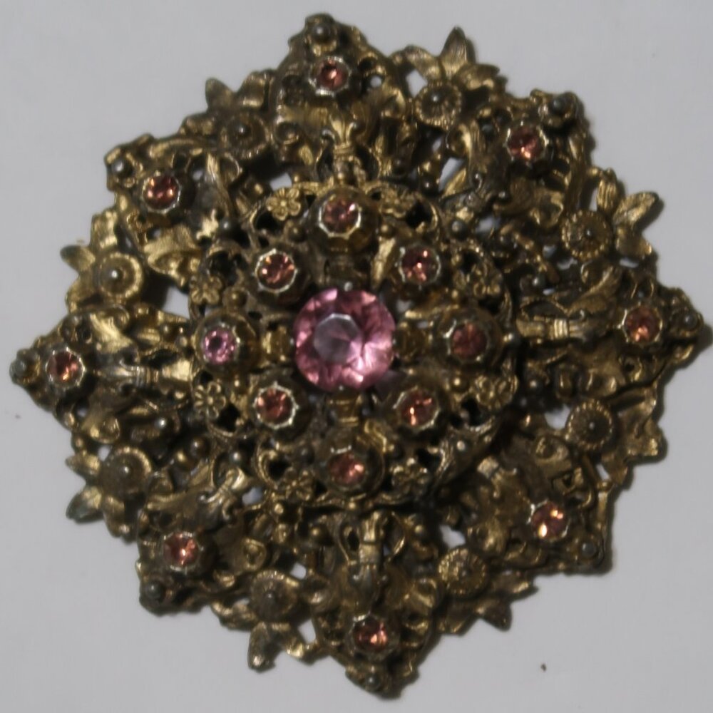LIMITED TIME SALE Gorgeous 1920s Gold Filled Large Brooch with Pink Jewels - Picture 1 of 3